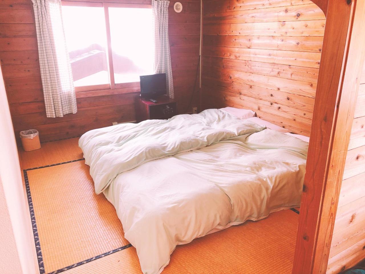 Yado Brodiaea Bed and Breakfast Myoko Exteriör bild